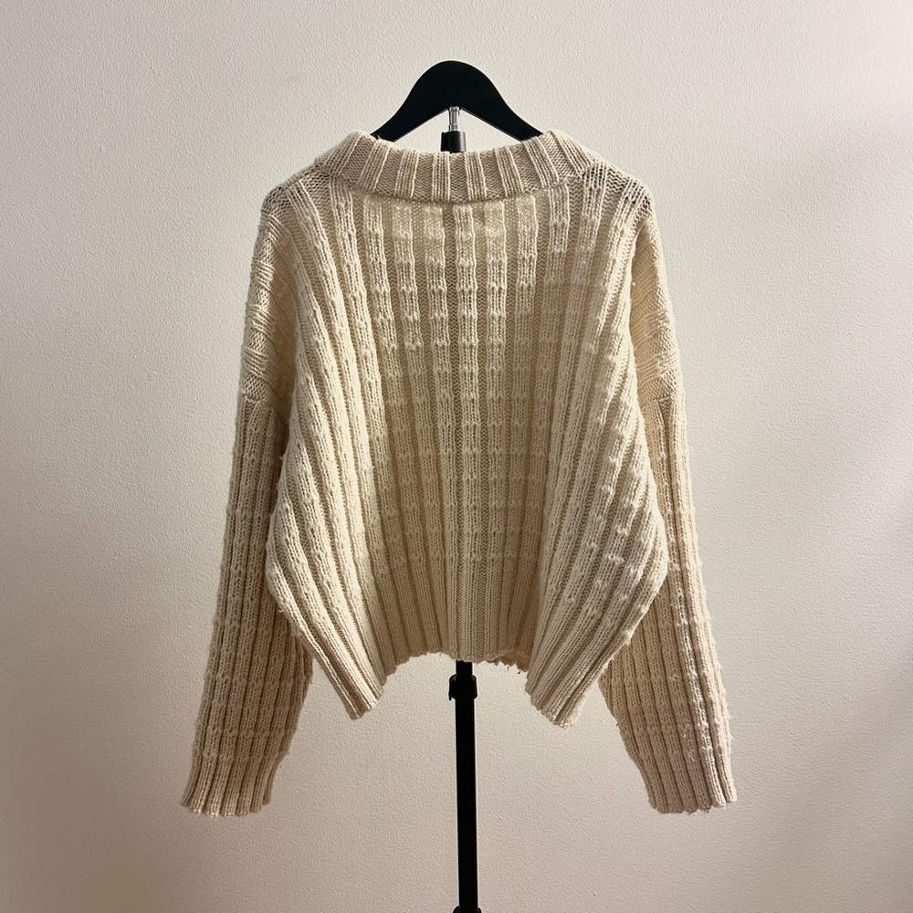 James Street Co. Faye Andean Highland Wool Cream/Ivory Crew Neck Sweater Size M - Picture 2 of 4